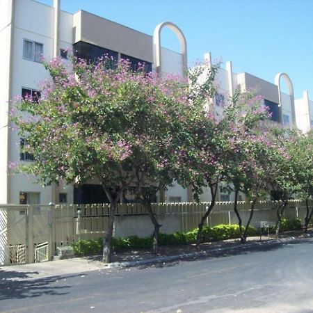 Residencial Varanda Dos Buritis Aparthotel Caldas Novas Buitenkant foto